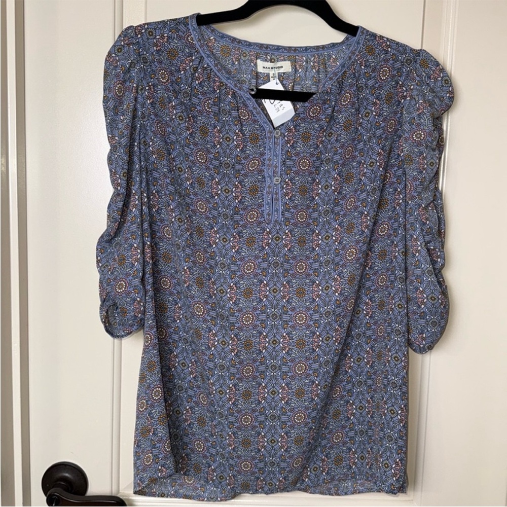 Max Studio Small Half Sleeve Blouse Floral - Picture 1 of 4